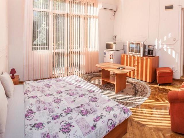 Апартамент, Нощувки в центъра на София, 0879594970