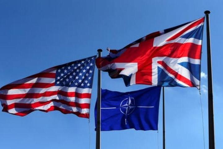 Генерал Леонардо Трикарико - Оста САЩ-Великобритания-НАТО работи срещу мира в Украйна.